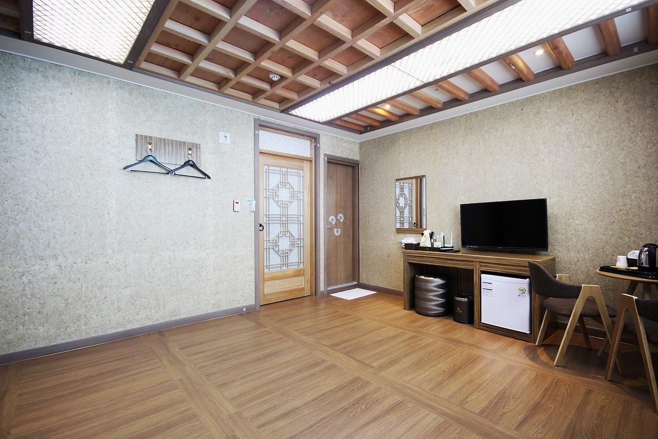 Jeonju Hanok Hotel Kung Ngoại thất bức ảnh