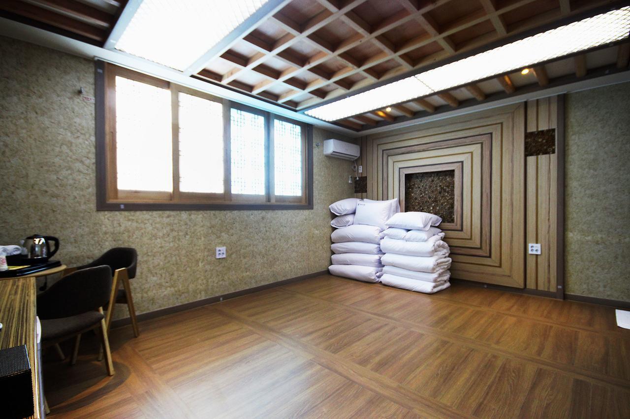 Jeonju Hanok Hotel Kung Ngoại thất bức ảnh